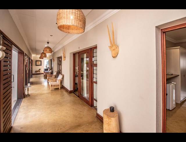 12 BEDROOM HOUSE FOR SALE IN WHITE RIVER